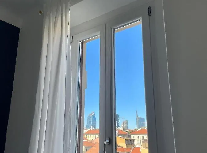 Appartement The Painting Apartment. A And Lovely In Milan