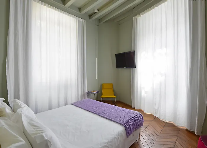 Отель Palazzo Segreti Милан