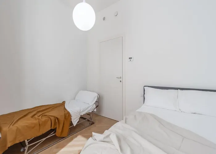 Apartmán The Best Rent - Spacious Three-bedroom With Terrace Milán