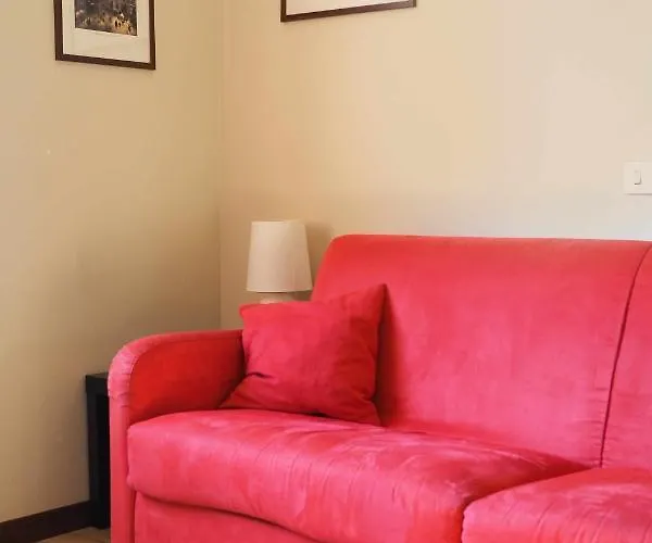 Lejlighed Mba24. Charming Close To Metro Fieracitylife *
