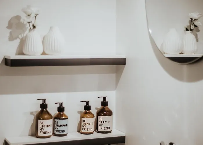 Ca Bela - Porta Romana 3*