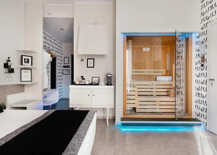 Montenapoleone Aparthotel