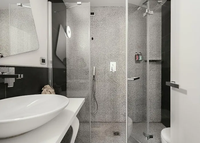 Montenapoleone Aparthotel Milán