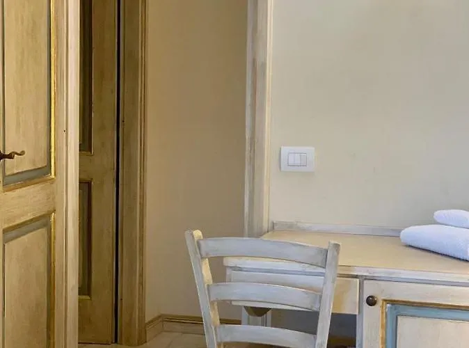 Fifty Eight Duomo View Apartment *