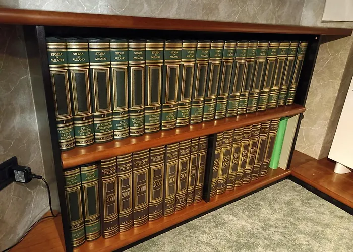 Elegant For 4 - Metro 5 Min - Duomo 10 Min - Apartment Mailand