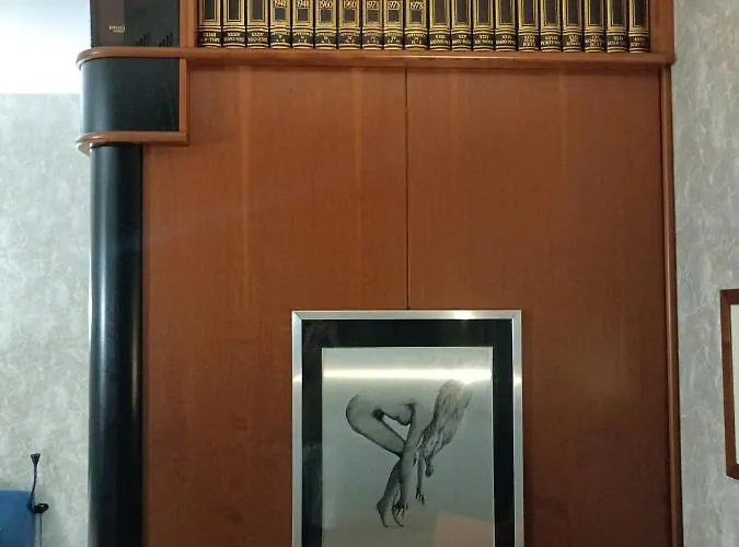 Apartment Elegant For 4 - Metro 5 Min - Duomo 10 Min - *