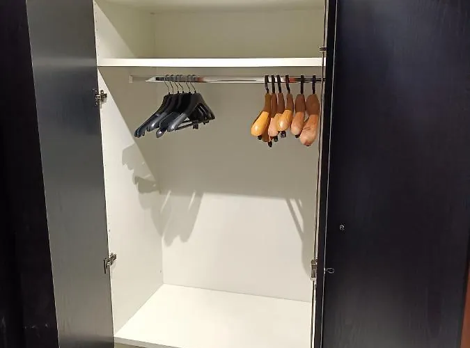 Elegant Apartment For 4 - Metro 5 Min - Duomo 10 Min - Milano *