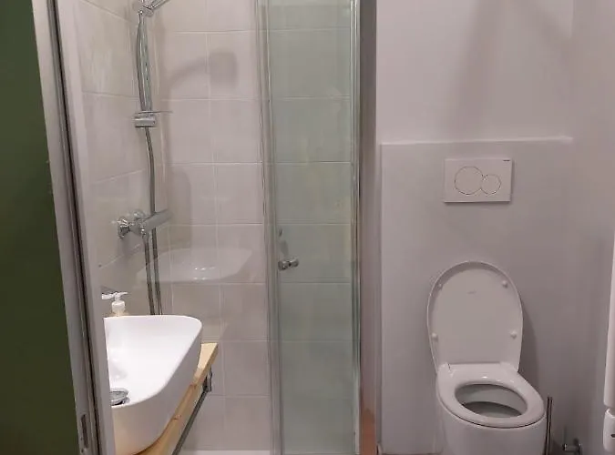 2 Via Fabio Mangone *