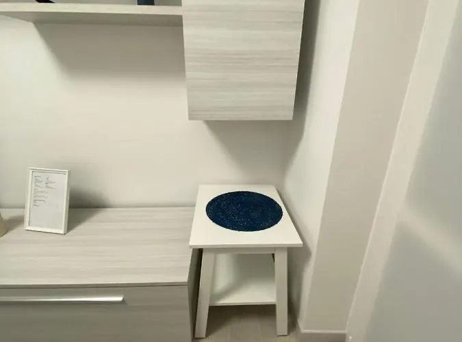 Lady Indigo San Siro Апартаменты