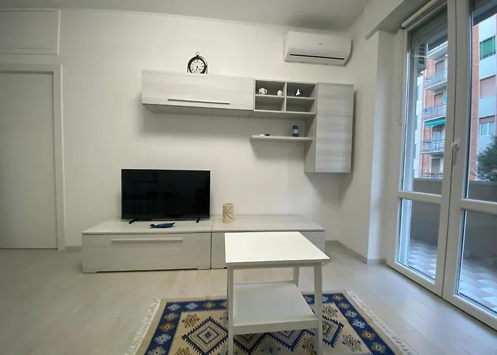 Lady Indigo San Siro *