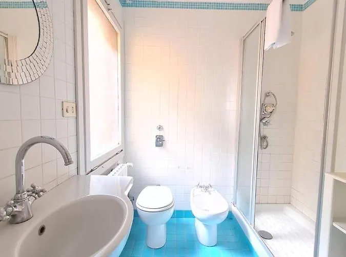 Crocetta - Porta Romana Cozy Duomo View Διαμέρισμα