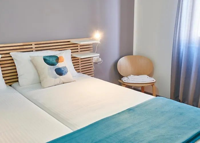 Apartment Star Ribbon