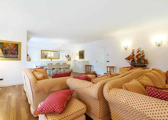 San Siro Stadium Luxury Milánó