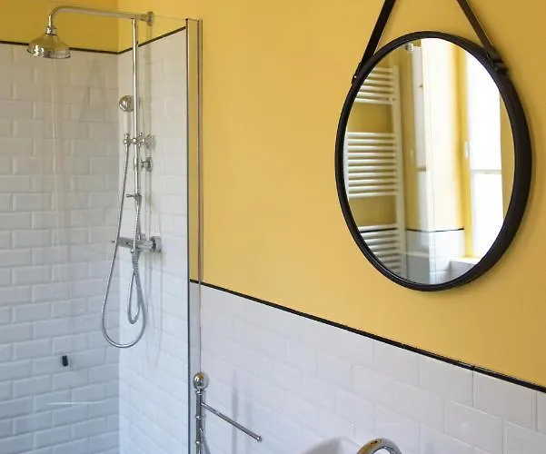 Youhosty - Farneti 1 * ミラノ