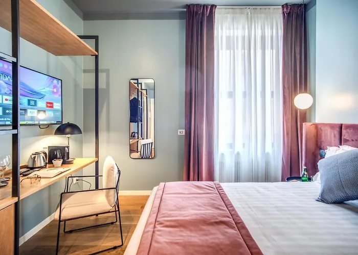 Sheva Boutique Отель *