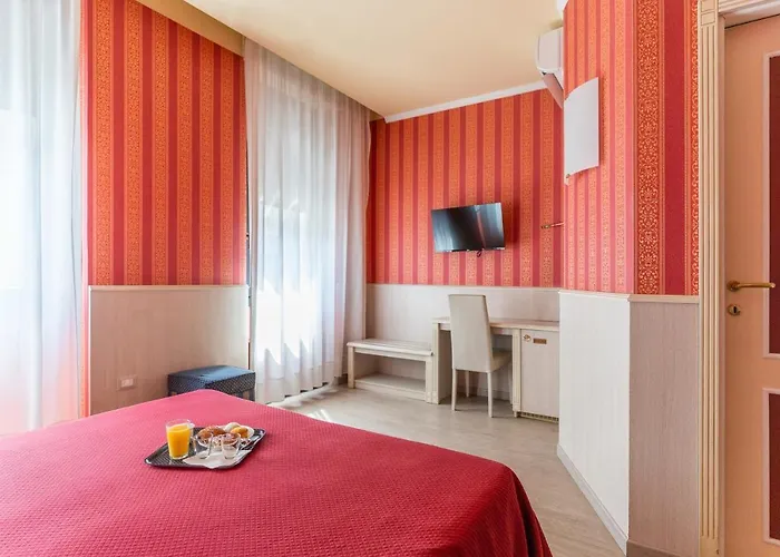 Hotel Garda Milan
