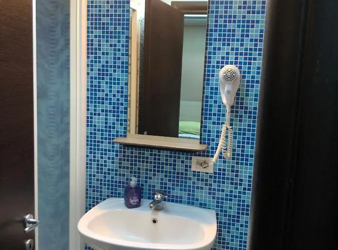 Camilla Easy Metro 4 Milaan