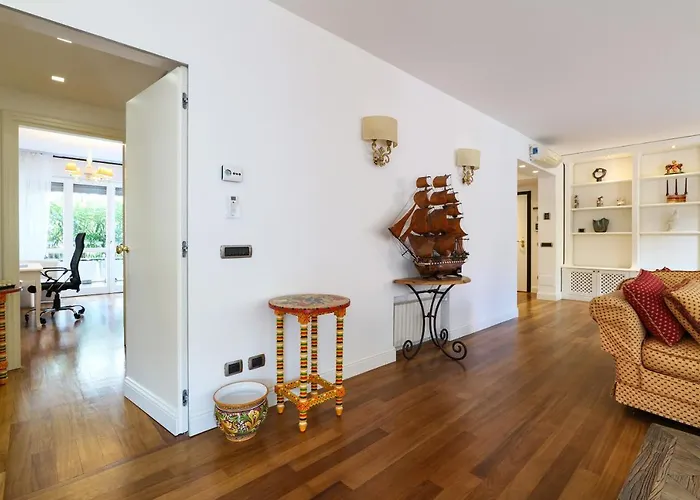 San Siro Stadium Luxury * Milánó