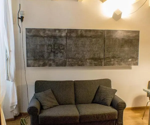 Cozy Navigli Апартаменты *