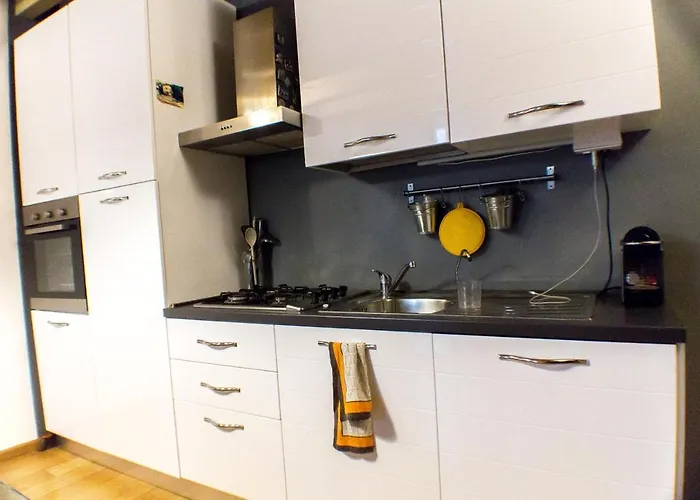 Cozy Navigli Милан