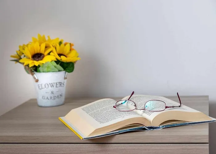 Rent - Parking And Comfort - Spacious Up To 8 Pax Appartamento