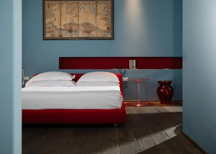 Palazzo Segreti 4* Милан