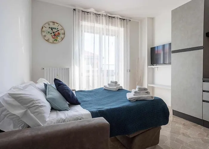 Rent - Parking And Comfort - Spacious Up To 8 Pax *