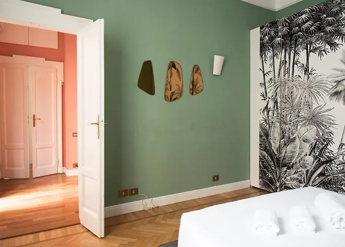 Youhosty - Farneti 1 ミラノ