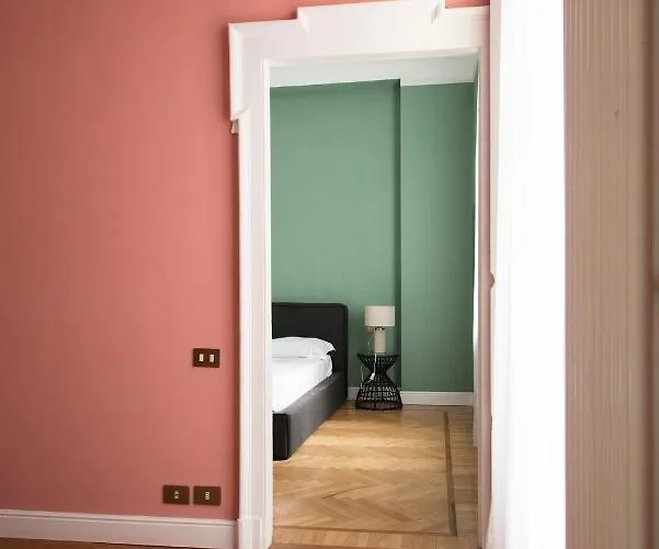 Youhosty - Farneti 1 *