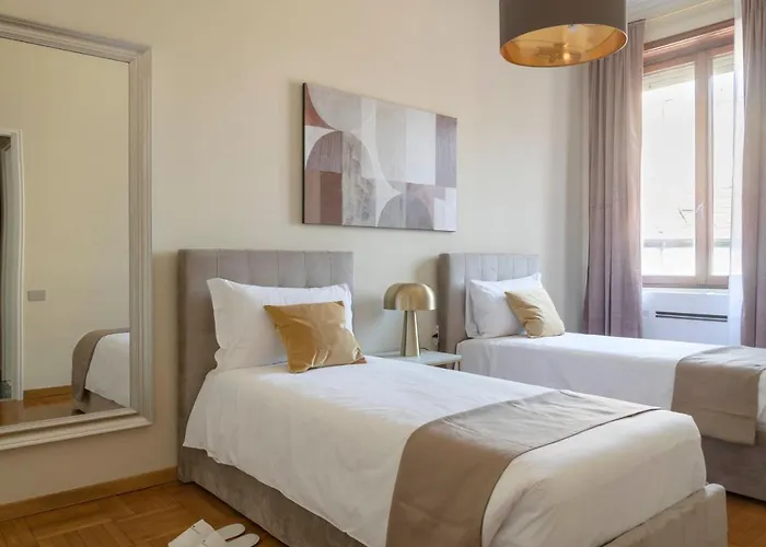 Heart San Sepolcro Duomo דירה *