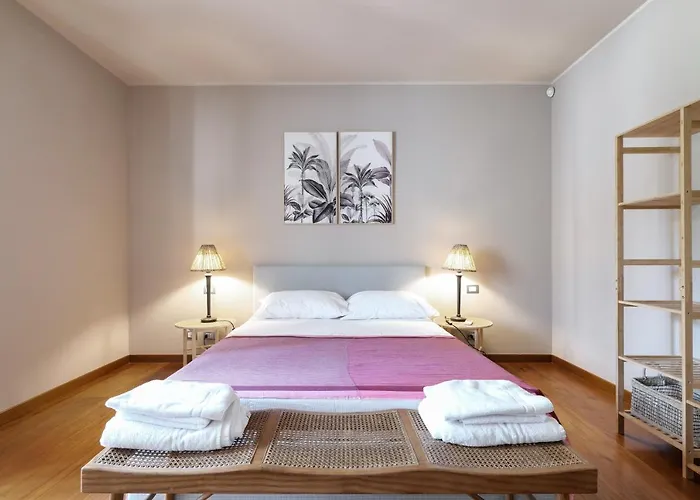 公寓 Castello Luxury - In The Heart Of 米兰