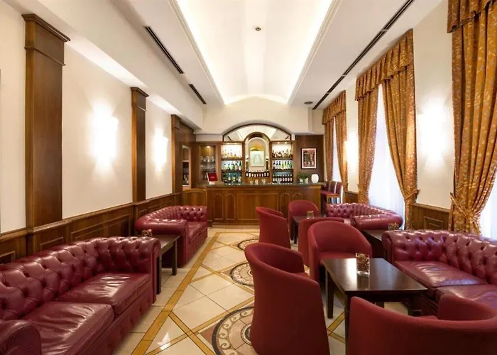 Hotel Lancaster 3*