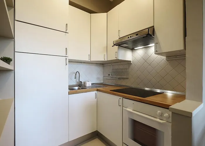 Contempora - Elvezia 8 - E51 Милан