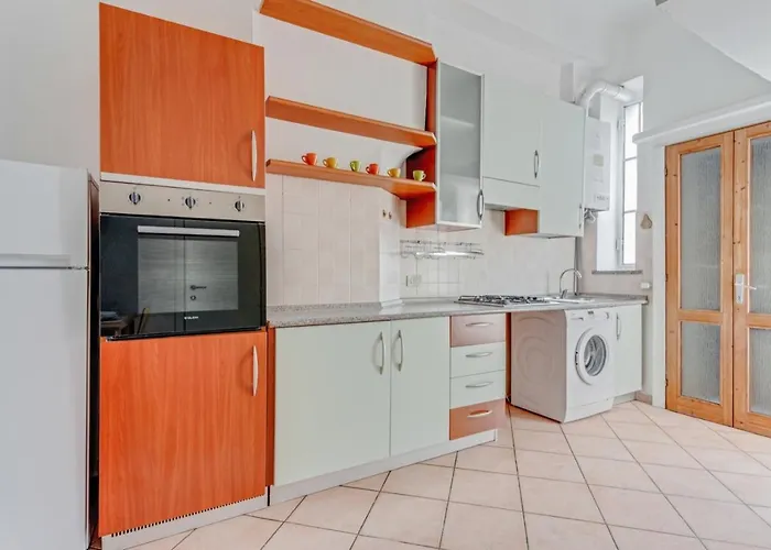 Mo1 - Wonderful With Terrace - *