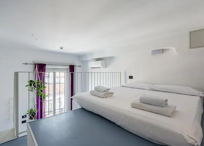 Guesthost - Apts Milano-corso Magenta Lejlighed