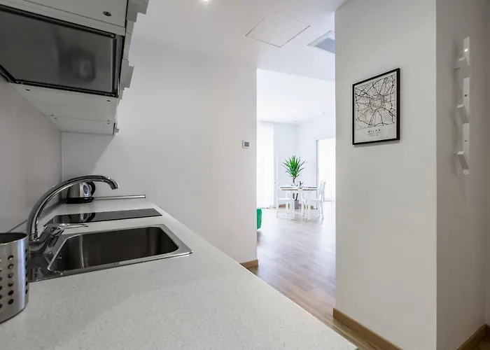 Apartamento Guesthost - In The Heart Of Milano! *