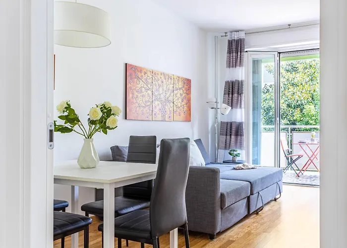 דירה Joivy Adorable Flat With Balcony מילאנו