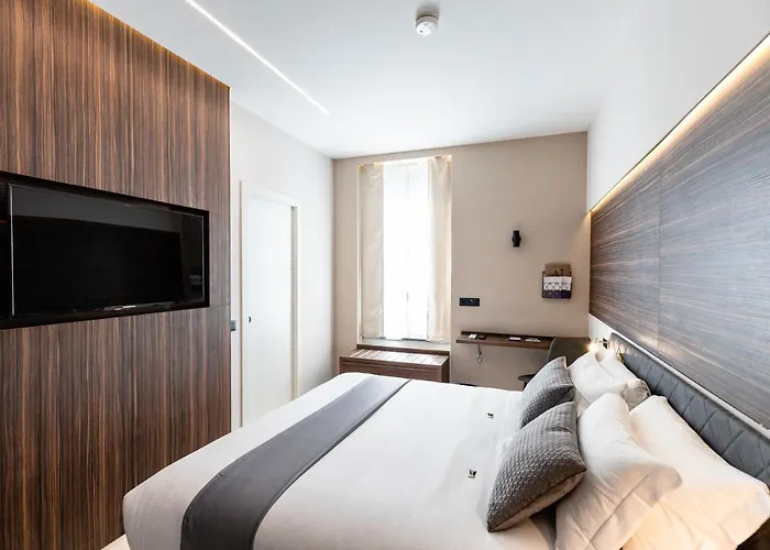 Ah - Duomo Essence Hotel