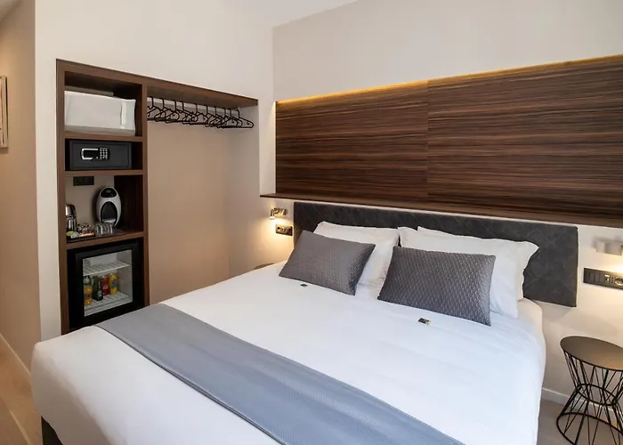 Ah - Duomo Essence Hotel