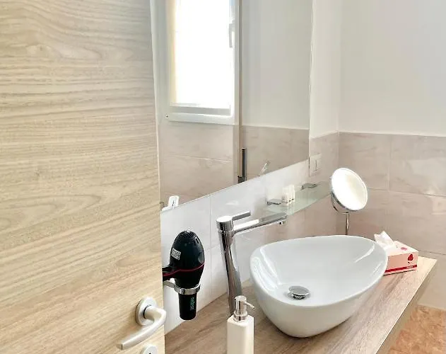 בית הארחה Flowers 3*