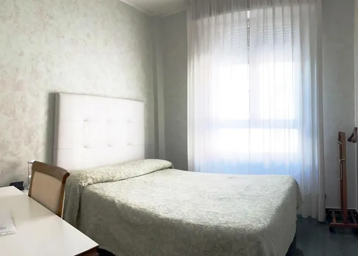 Отель Molise 2 3*