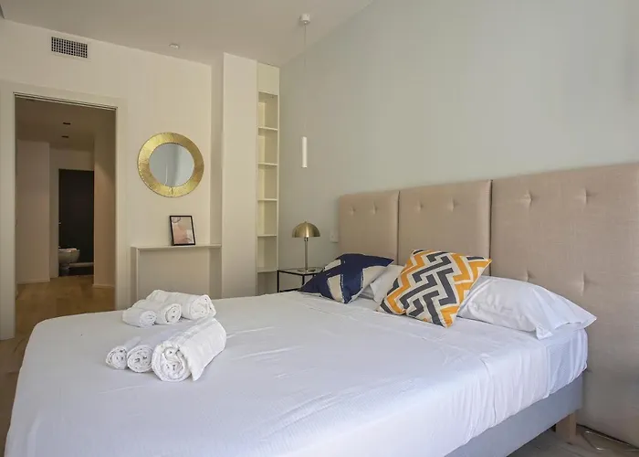 Chic Luxury Apartments-hosted By Sweetstay ميلان