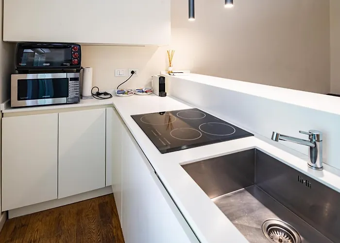 アパート Brera Livings, Charming Flat Near Duomo *