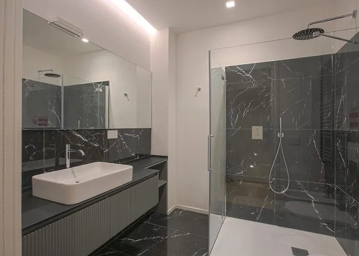Chic Luxury Apartments-hosted By Sweetstay ميلان