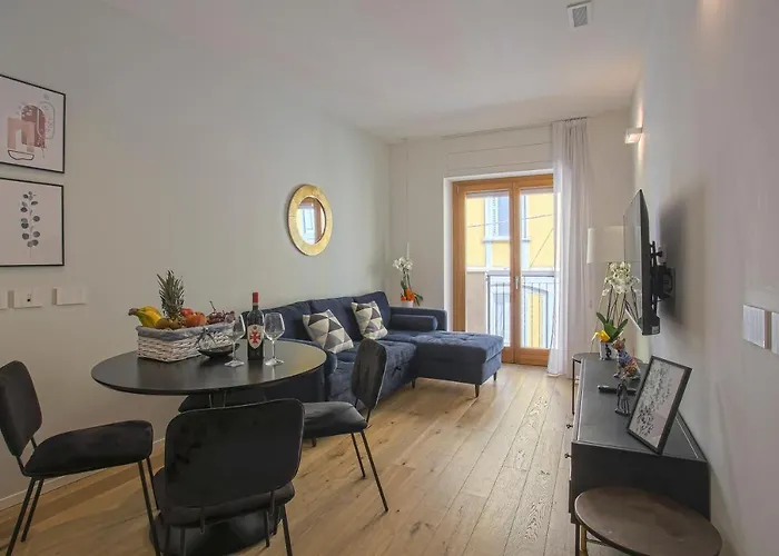 Chic Luxury Apartments-hosted By Sweetstay Apartment