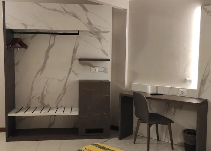 Hotell Mistral Milano