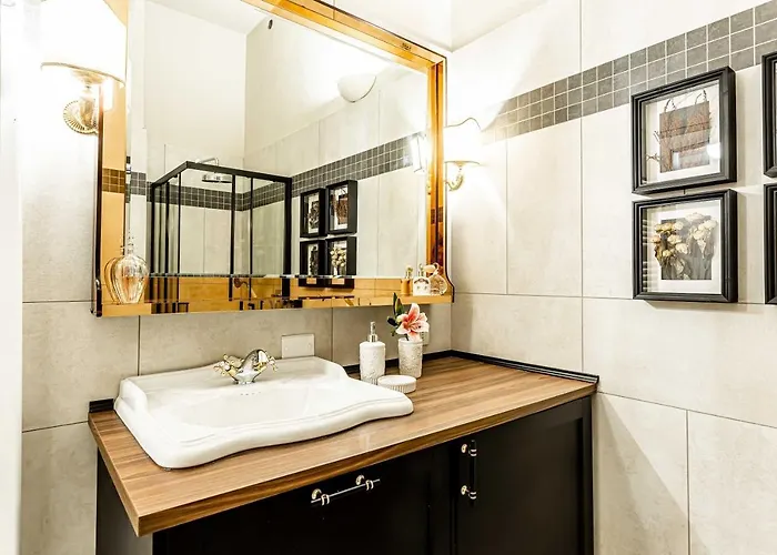 Hostmate - - Corso Di Porta Ticinese Apartament *