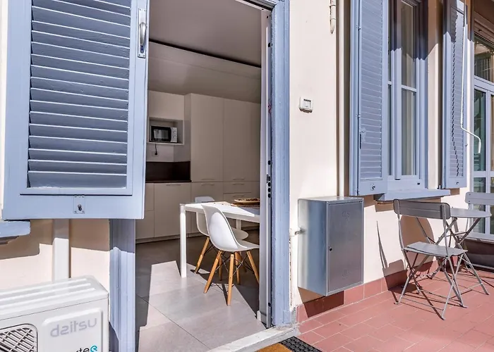 דירה Cosy With Shared Terrace!