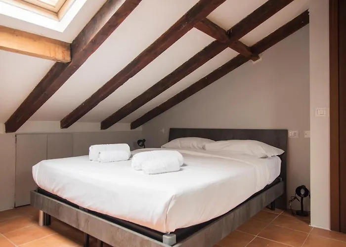 شقة Youhosty - Venini 59 ميلان