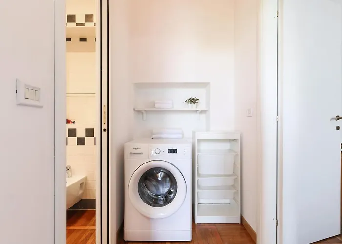 Contempora - Spacious One Bedroom For 4 - Dateo - Susa * Milán